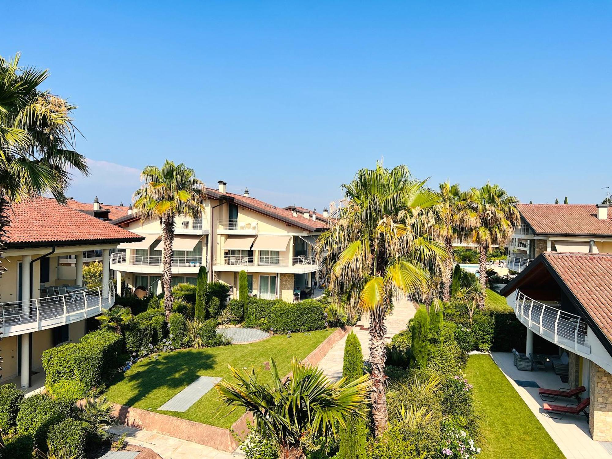 Casa Di Alex | Sirmione Lejlighed Eksteriør billede
