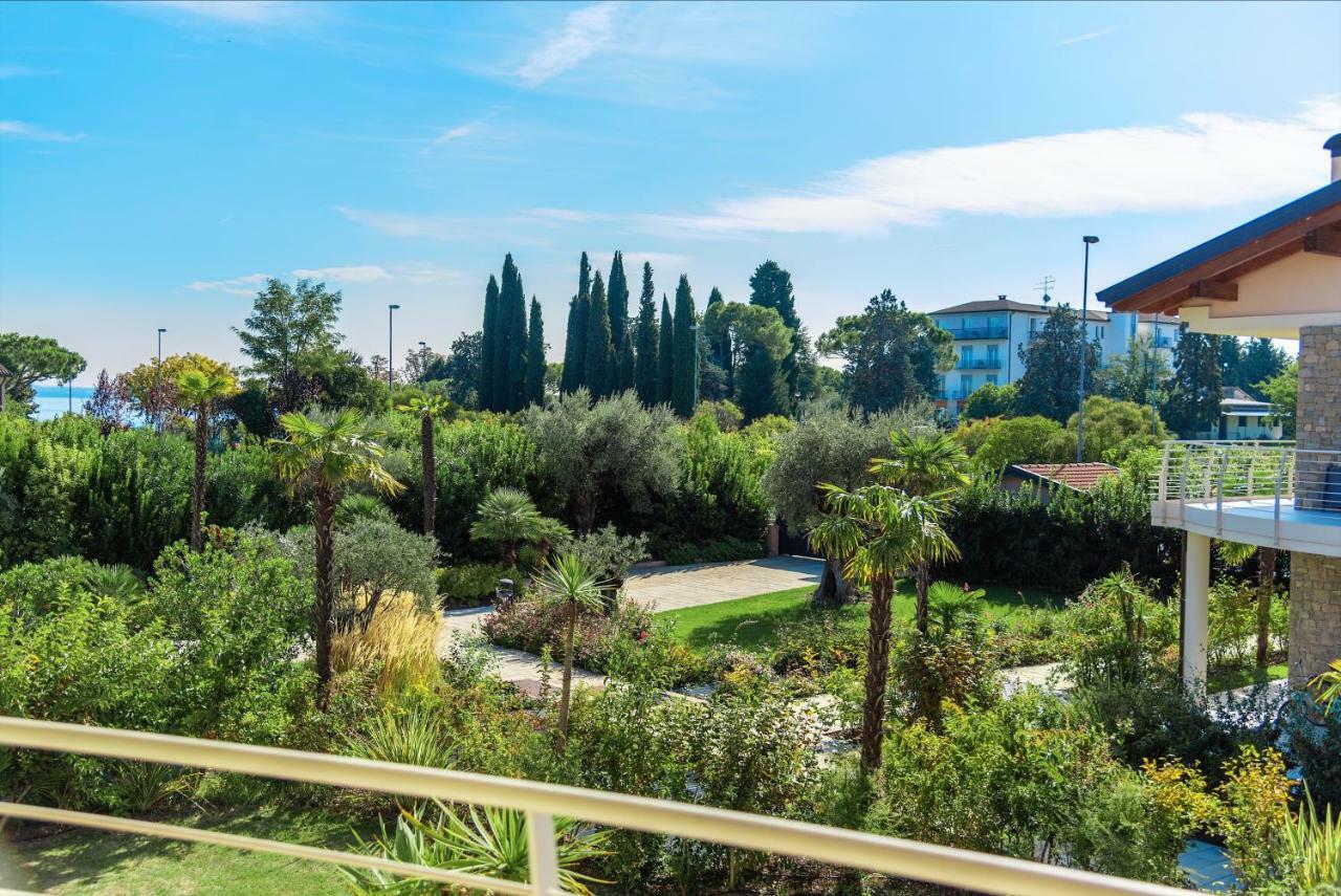 Casa Di Alex | Sirmione Lejlighed Eksteriør billede
